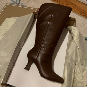 Dolce Vita Extra Wide Calf boots